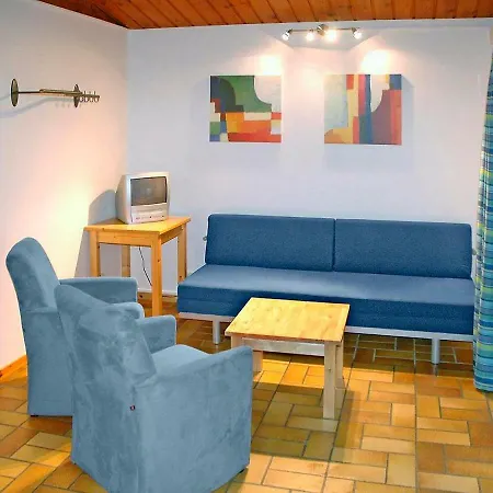 Holiday Village De Vacances Oignies.6 Ferienhaus Nismes